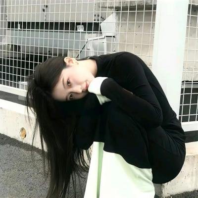 小鱼莉莉